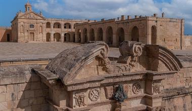 MIDI plc celebrates 300th anniversary of accession of Grand Master De Vilhena at Fort Manoel